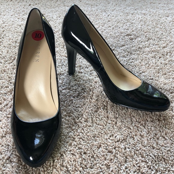 Lauren Ralph Lauren Black Patent Pumps 